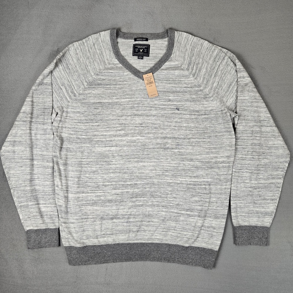 American Eagle Sweater Mens 2XL Seriously Soft Classic Fit Gray V-Neck‎ NWT